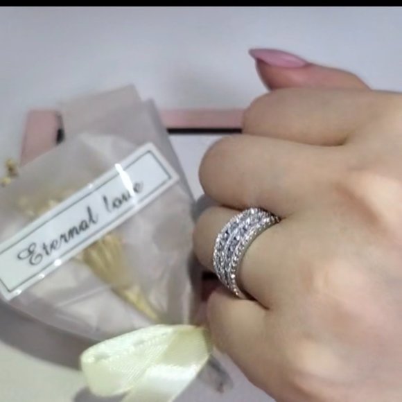 NEW MULTI LAYER S925 STERLING SILVER DIAMOND RING - Picture 5 of 7